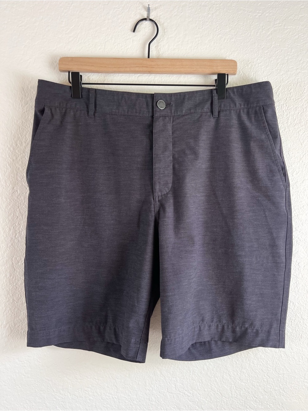 Faherty Men’s All Day Shorts 9” Dark Gray size 36